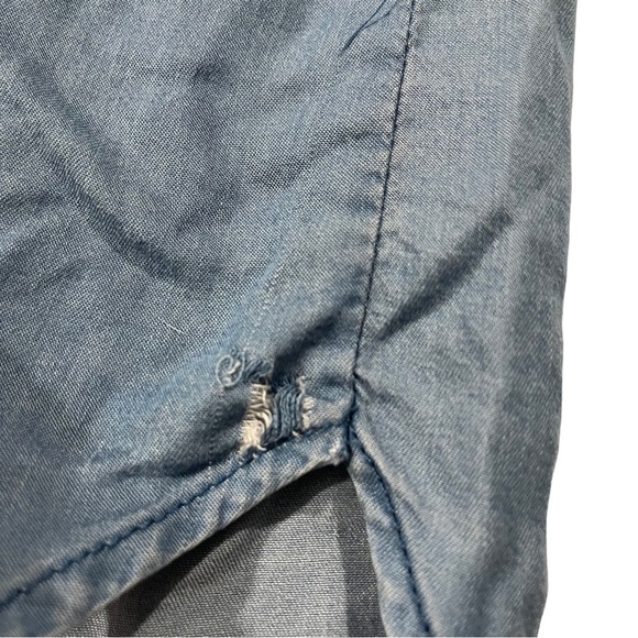 Thread & Supply Women Light Blue Wash Chambray at Knee Dress Sz L Button-Up NWT - Picture 8 of 16